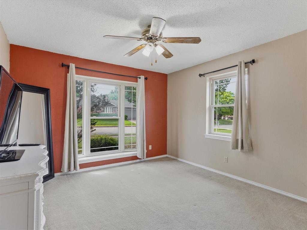 2801 Meadow Creek Property Photo 15