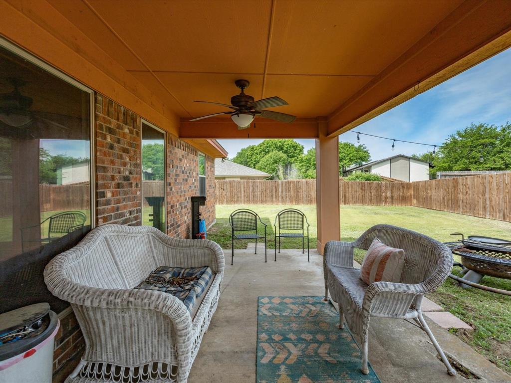 2801 Meadow Creek Property Photo 21
