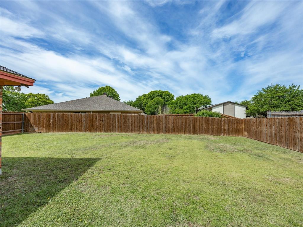 2801 Meadow Creek Property Photo 24