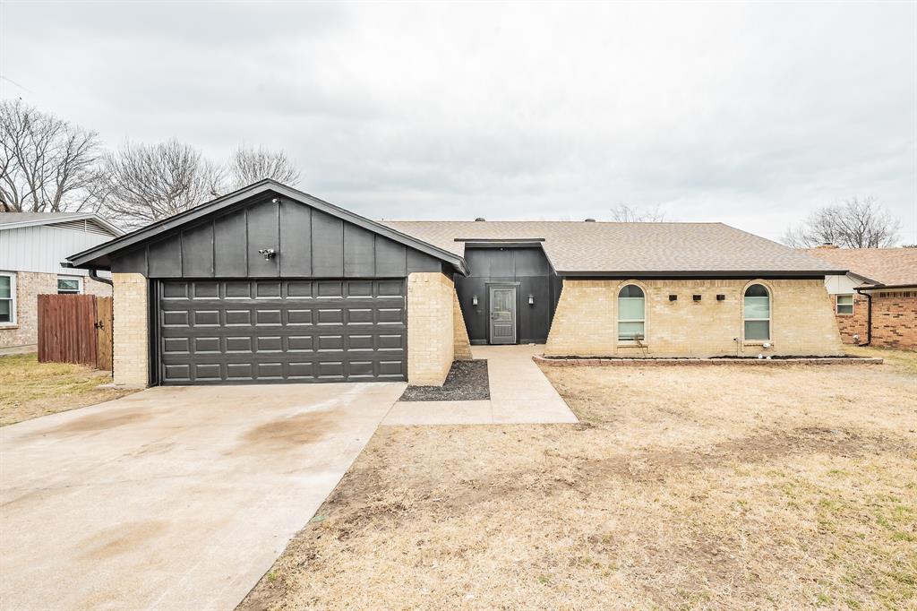 8409 Glenann Drive Property Photo 1