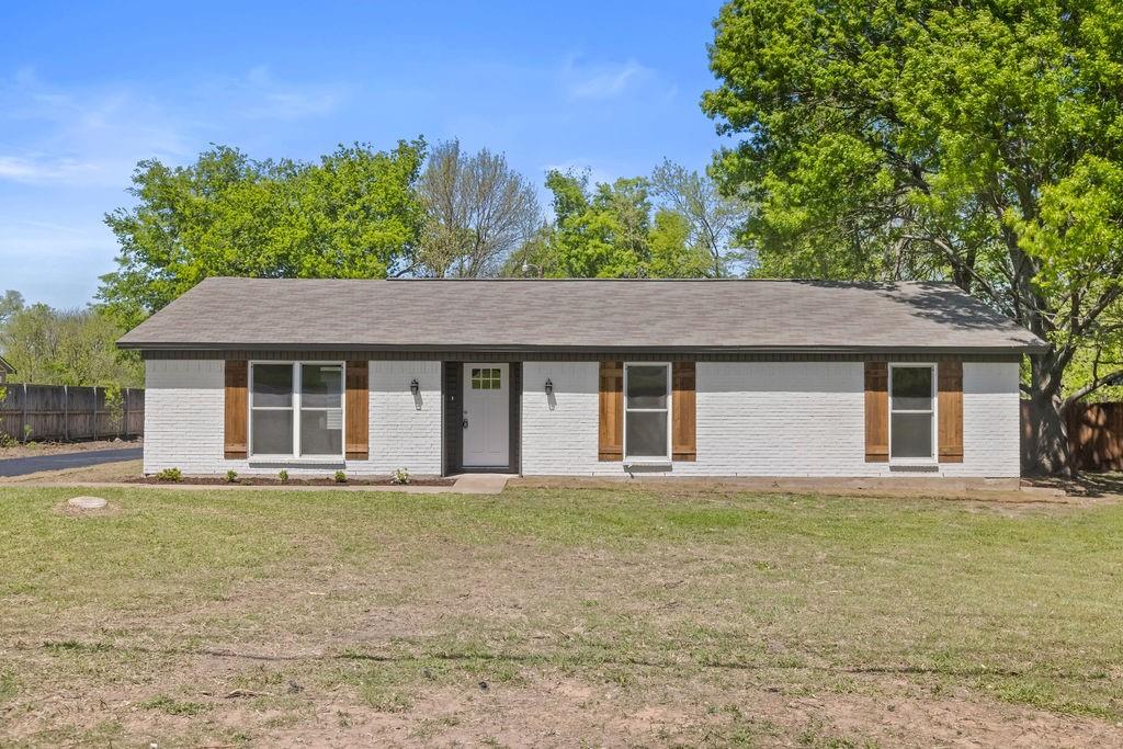 95 Tate Circle Property Photo 1