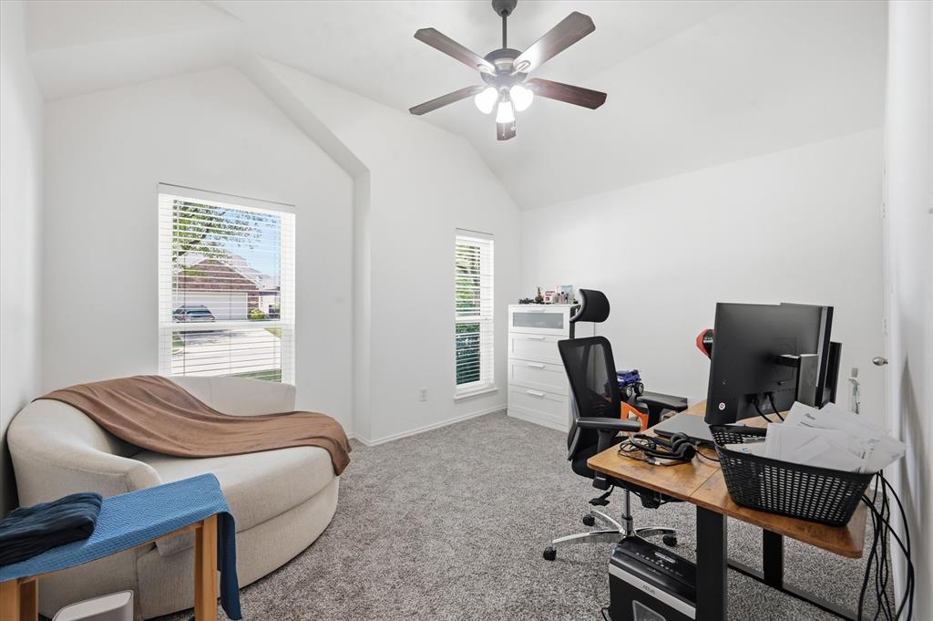 3104 Thicket Drive Property Photo 17