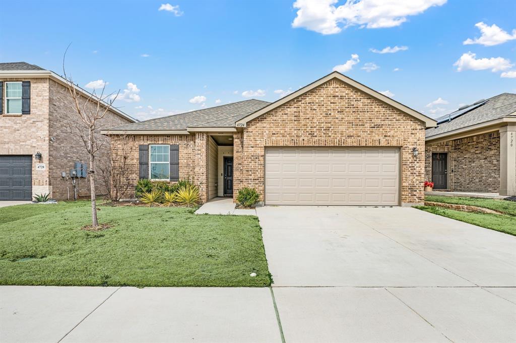 4724 Swan Neck Drive Property Photo 1