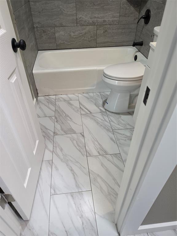 6227 Bowling Brook Drive Property Photo 24