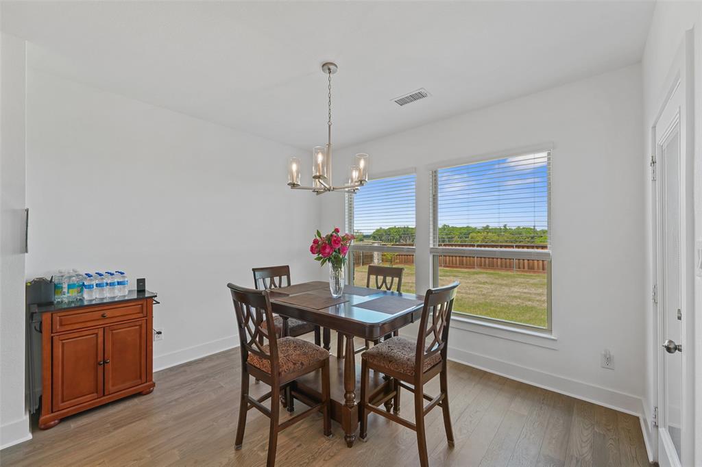 751 Emerald Valley Drive Property Photo 15