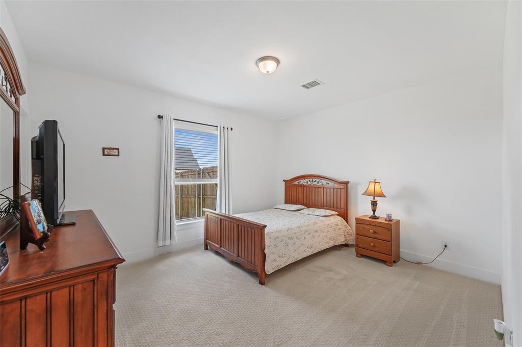 751 Emerald Valley Drive Property Photo 21