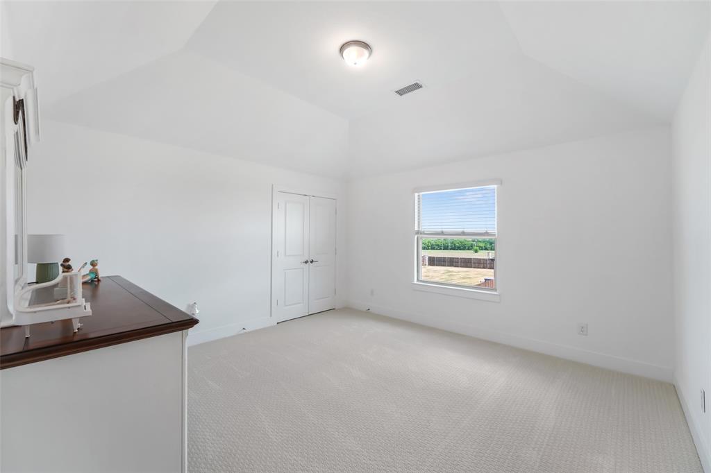 751 Emerald Valley Drive Property Photo 29