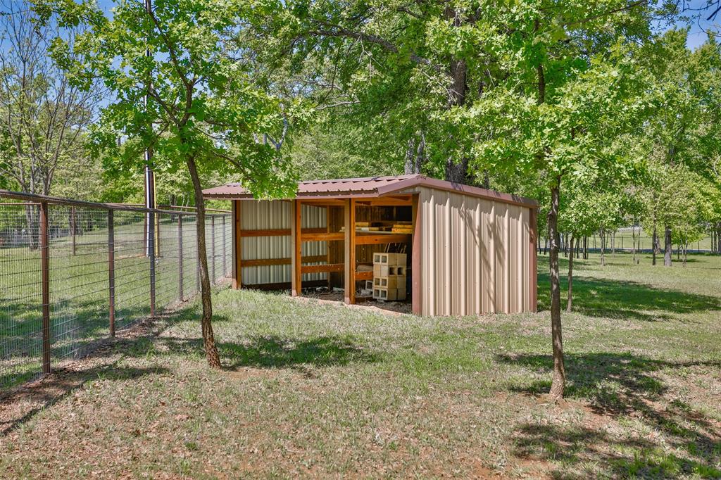 100 Shawnee Trail Road Property Photo 14