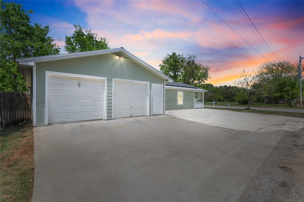 900 Bosque Property Photo 1