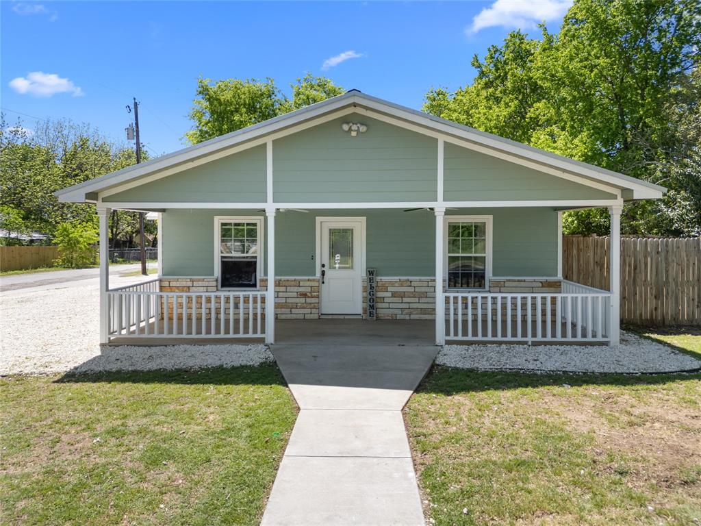 900 Bosque Property Photo 3