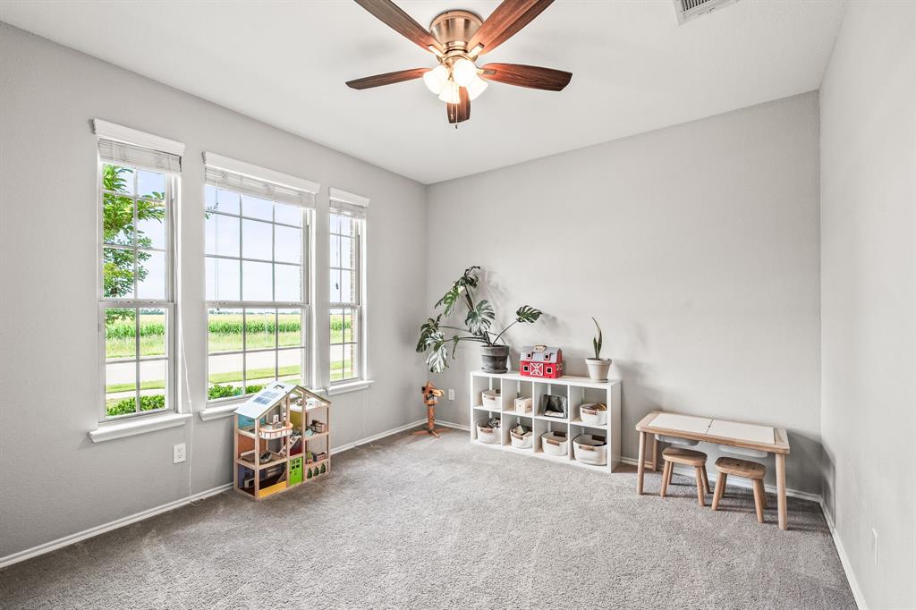 1081 W Sunset Boulevard Property Photo 8