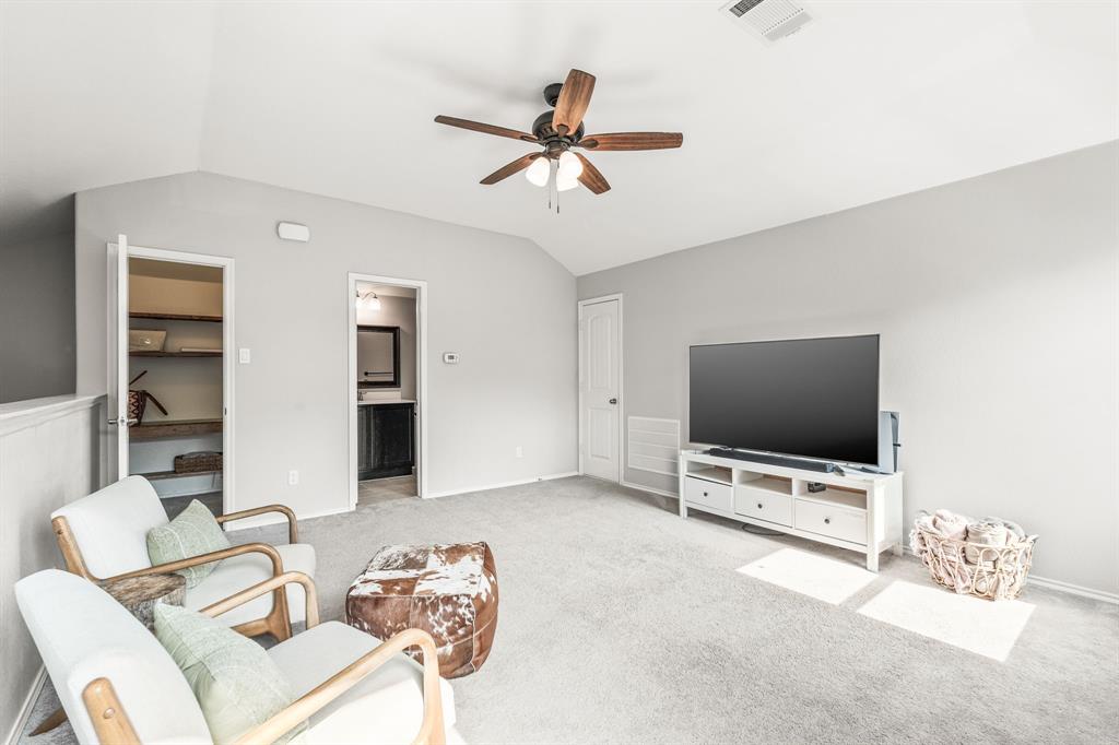 1081 W Sunset Boulevard Property Photo 21