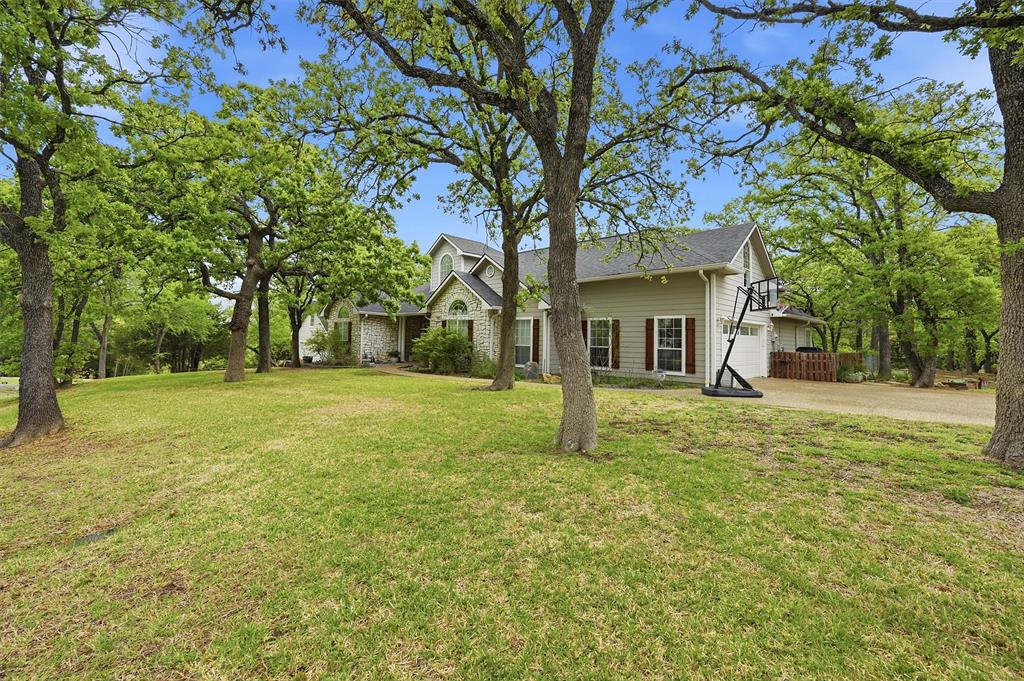 106 Shoshone Drive Property Photo 4