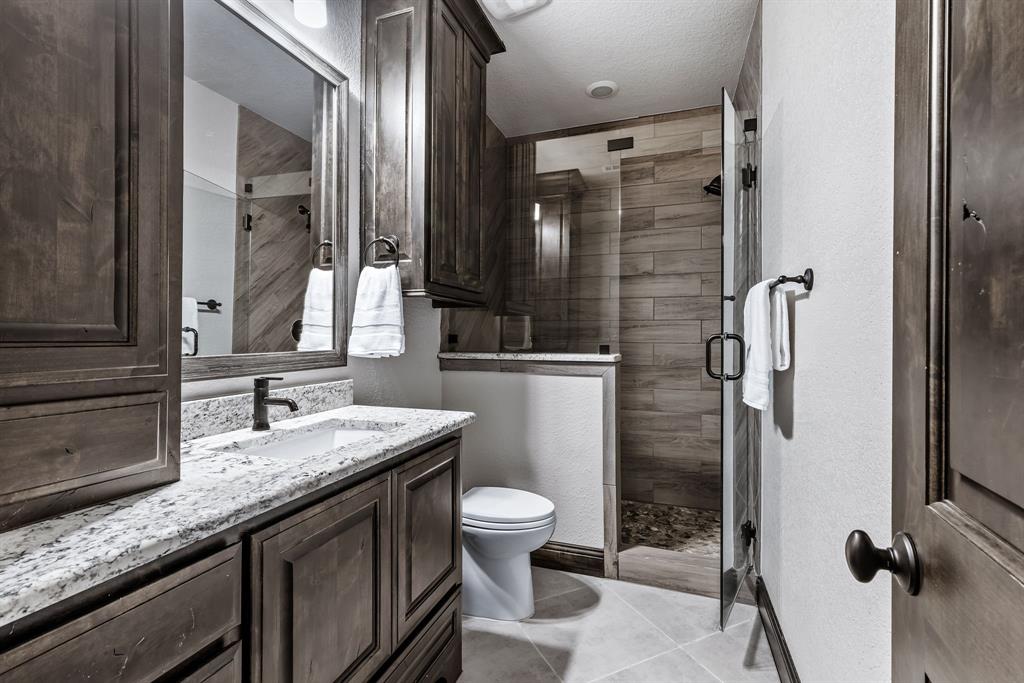 521 W Waters Edge Way Property Photo 28
