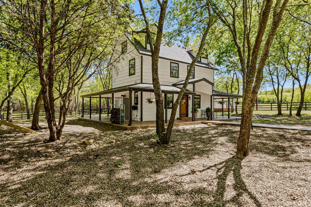 1111 Fm 151 Property Photo 3