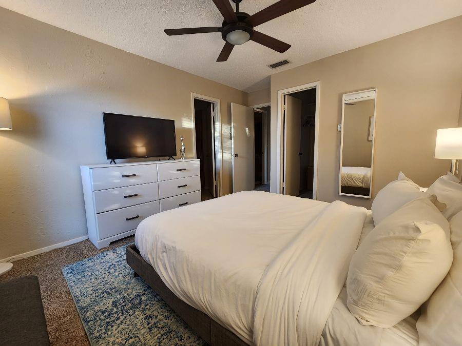 1100 Riverchase Lane 209 Property Photo 9