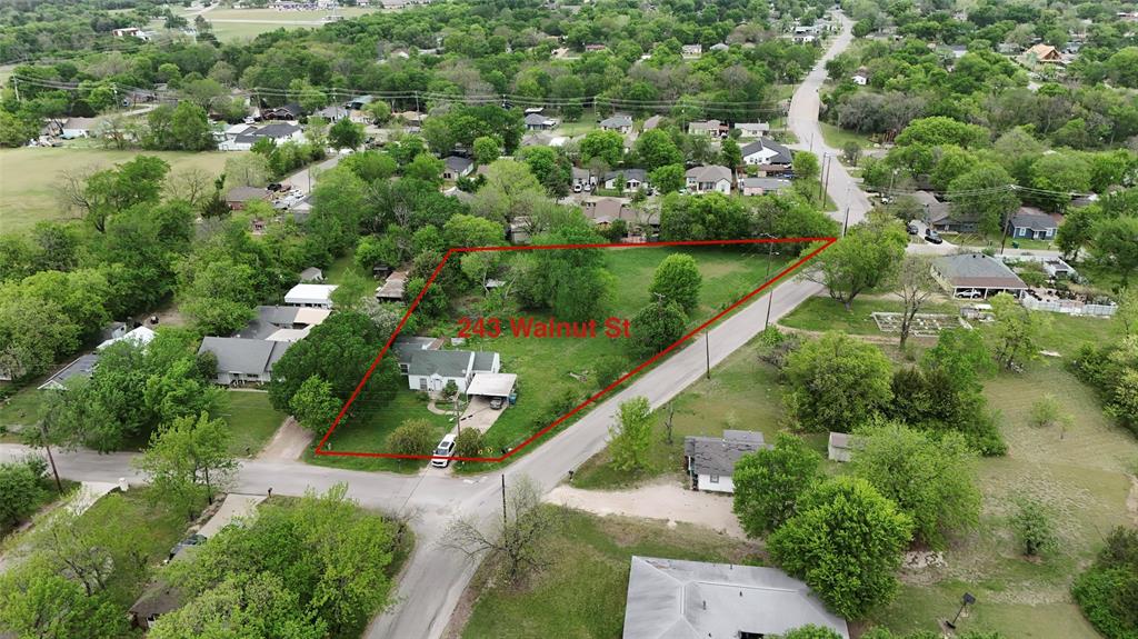 243 Walnut Street Property Photo 1