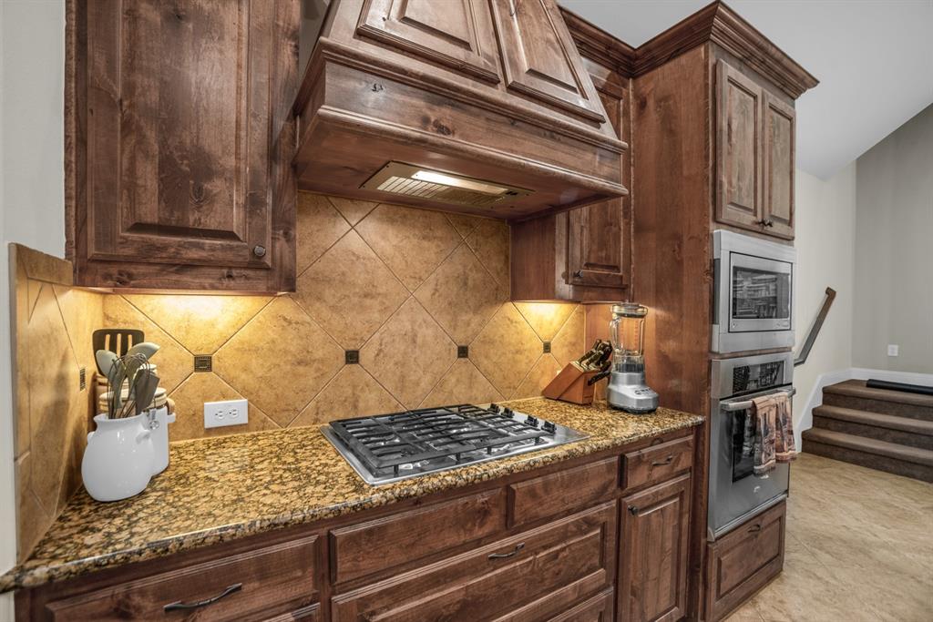 12837 Sherbrooke Drive Property Photo 19
