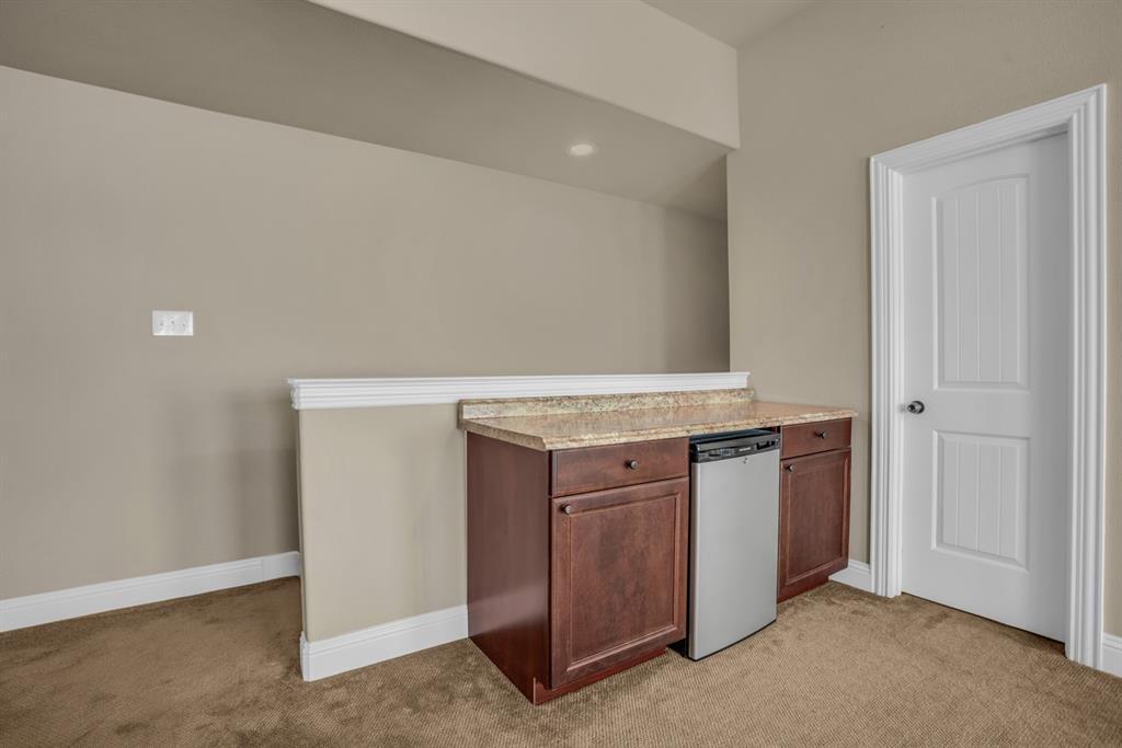 12837 Sherbrooke Drive Property Photo 27