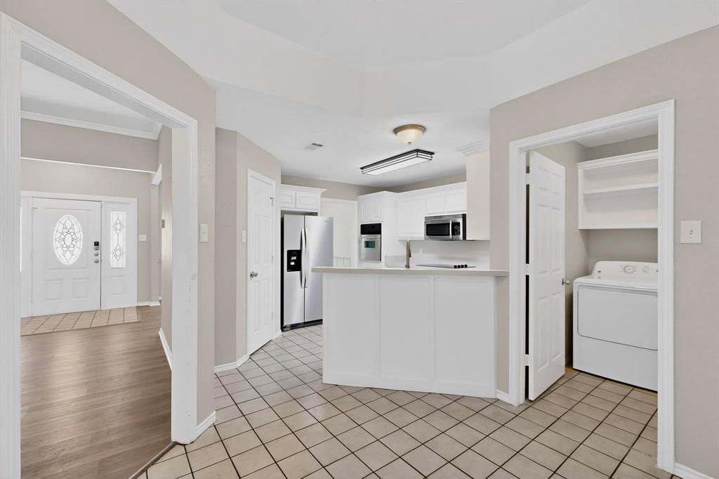 2601 Trail Tree Court Property Photo 15