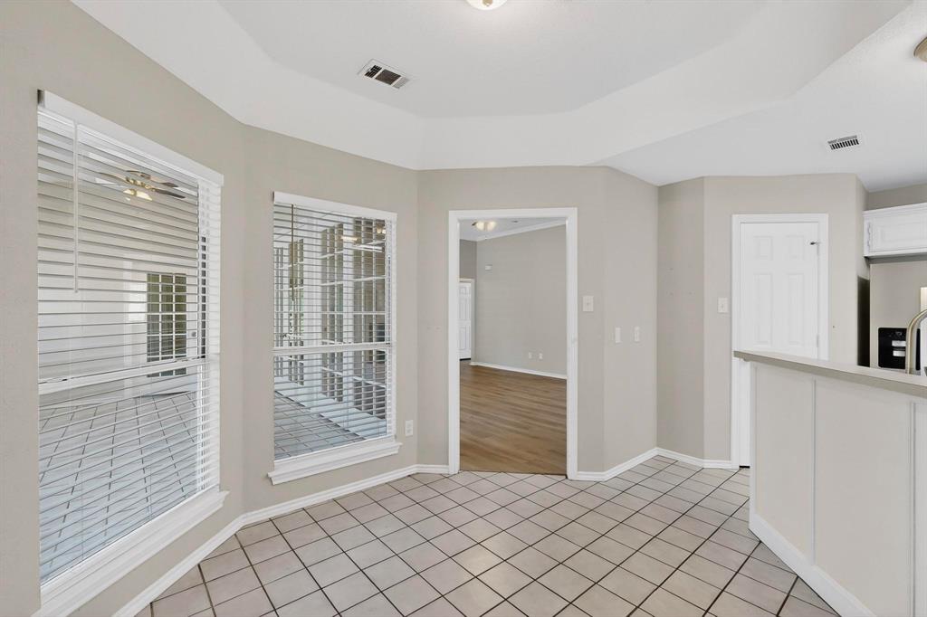 2601 Trail Tree Court Property Photo 18