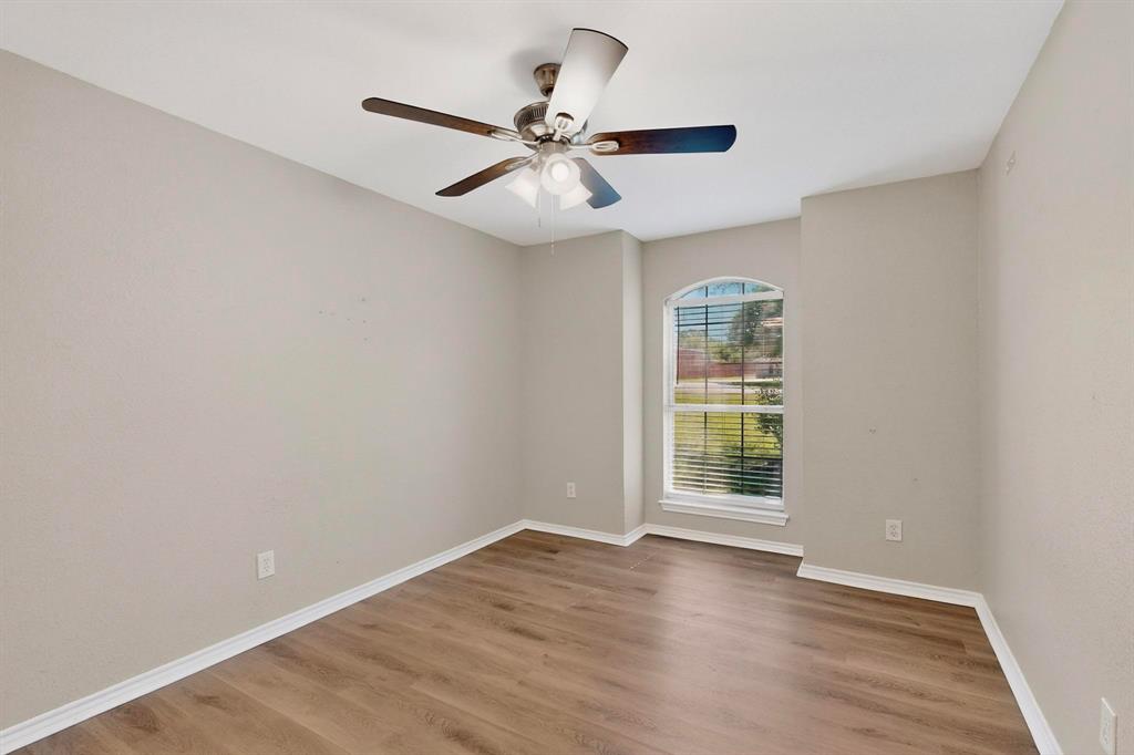 2601 Trail Tree Court Property Photo 28
