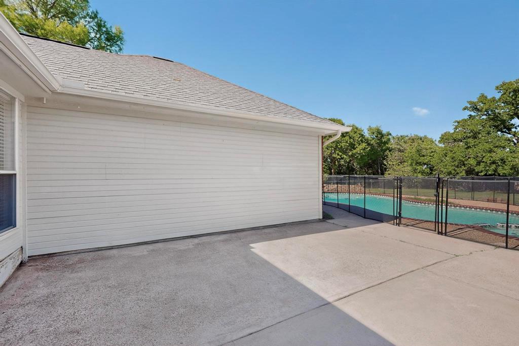 2601 Trail Tree Court Property Photo 34