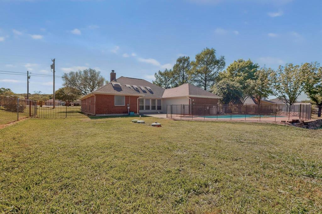2601 Trail Tree Court Property Photo 38