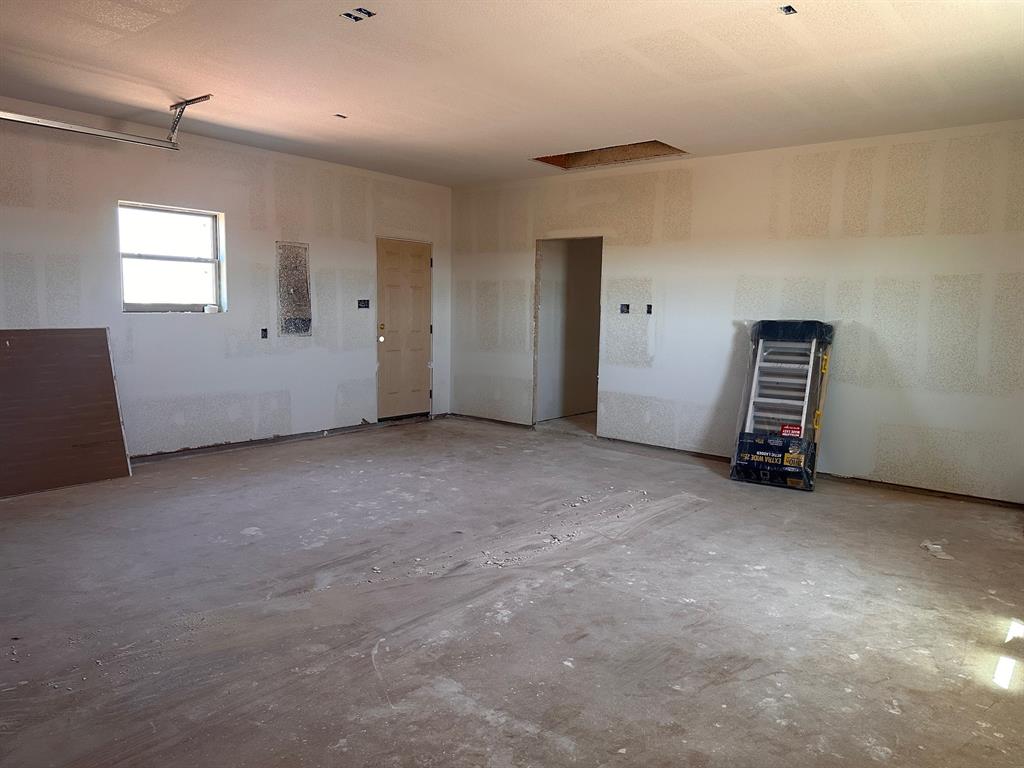 2075 Pr 4282 Property Photo 33