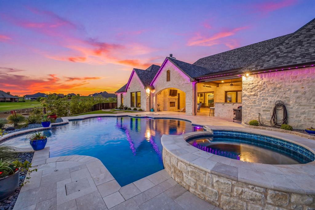 144 Condor View Property Photo 4