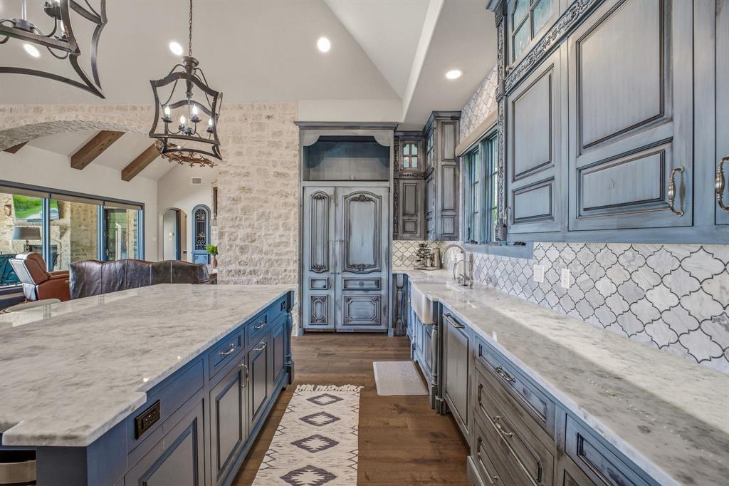 144 Condor View Property Photo 14
