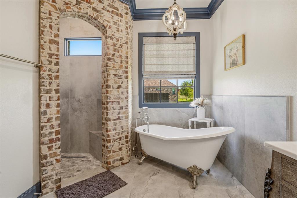 144 Condor View Property Photo 26