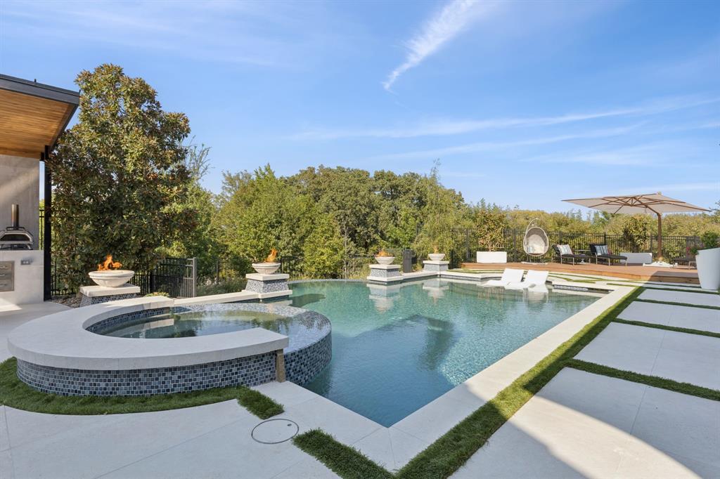 2 Paigebrooke Property Photo 32