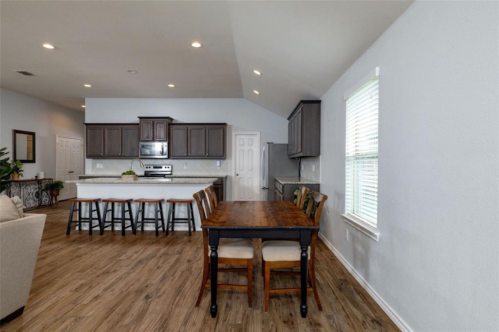 2525 Silver Fox Trail Property Photo 11