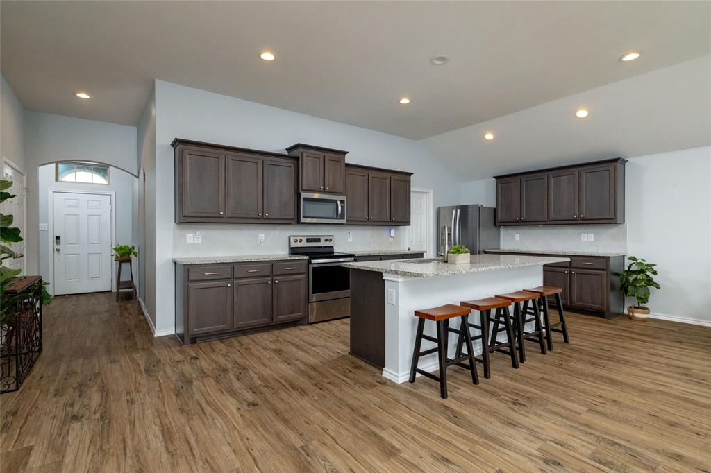2525 Silver Fox Trail Property Photo 13