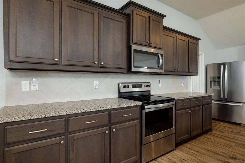 2525 Silver Fox Trail Property Photo 15
