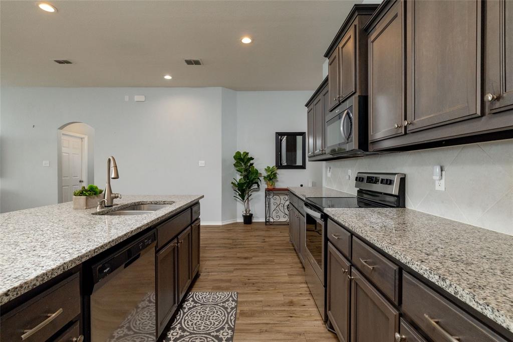 2525 Silver Fox Trail Property Photo 18