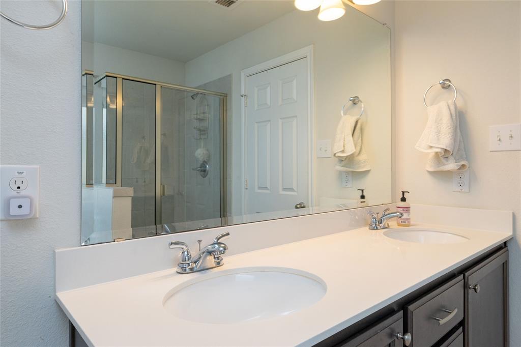 2525 Silver Fox Trail Property Photo 25