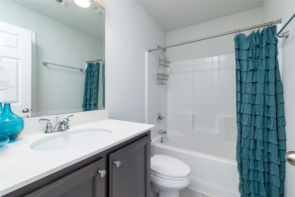 2525 Silver Fox Trail Property Photo 28