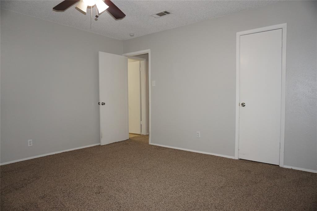 9904 Runnymeade Place Property Photo 7