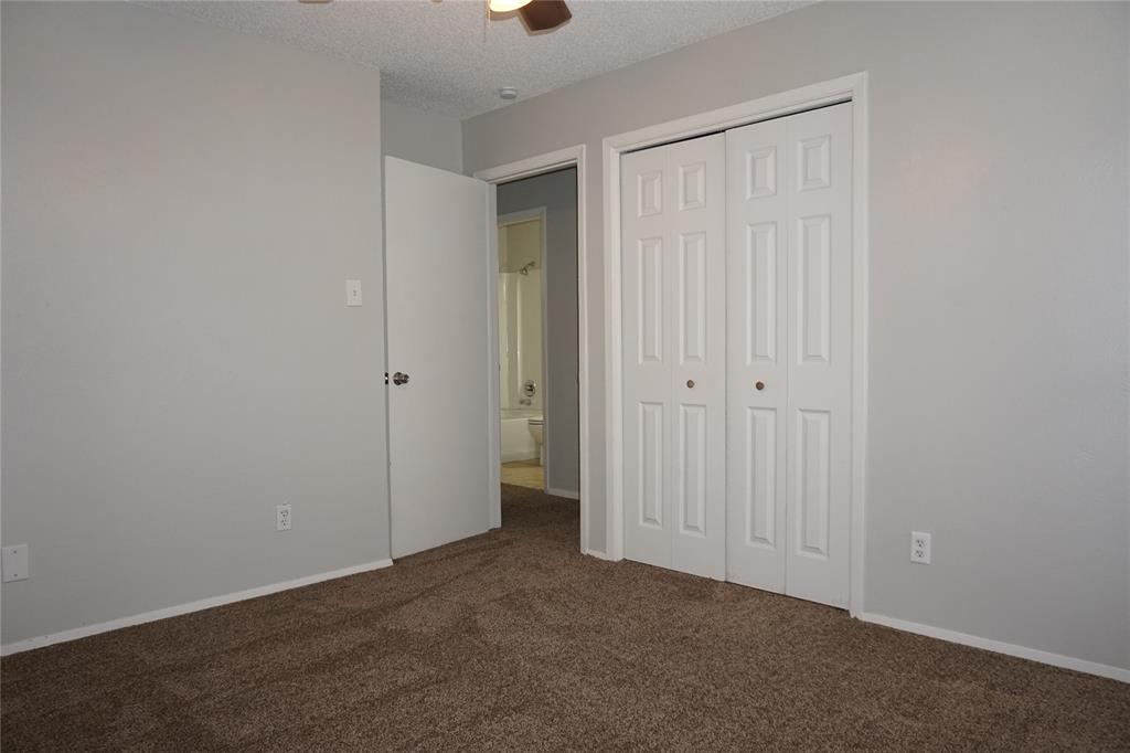 9904 Runnymeade Place Property Photo 12