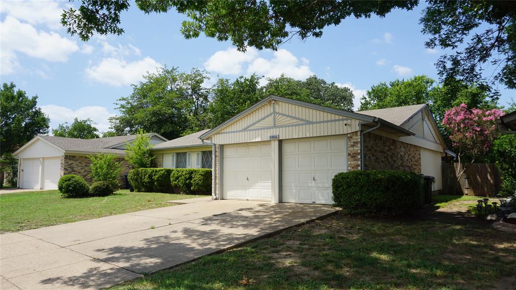 9904 Runnymeade Place Property Photo 14