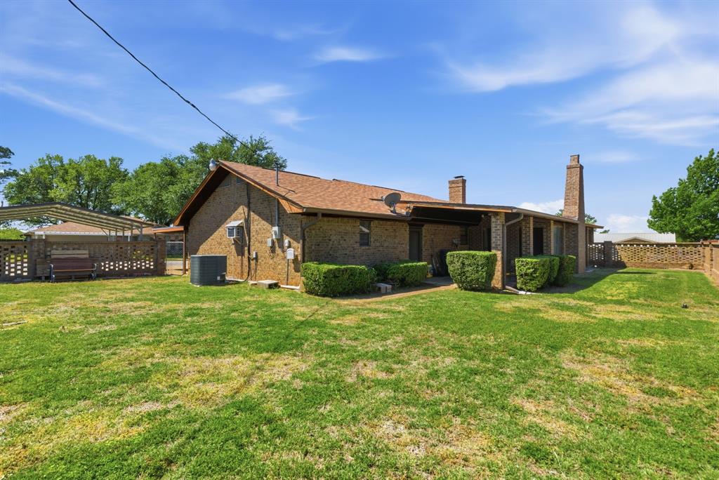 2304 Sha Lane Property Photo 5