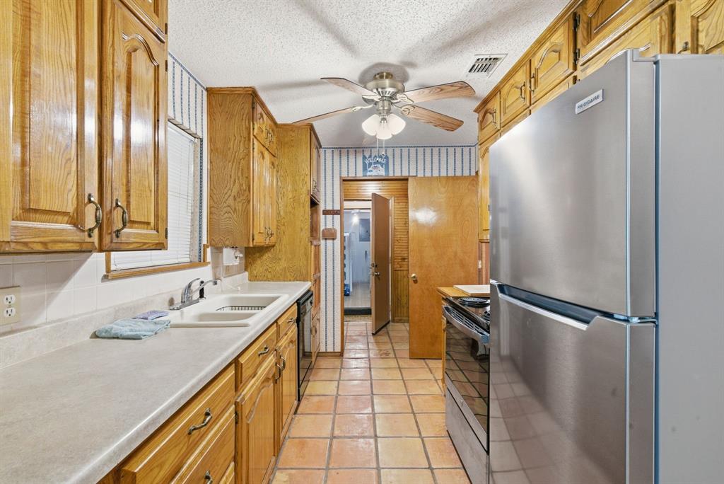 2304 Sha Lane Property Photo 9