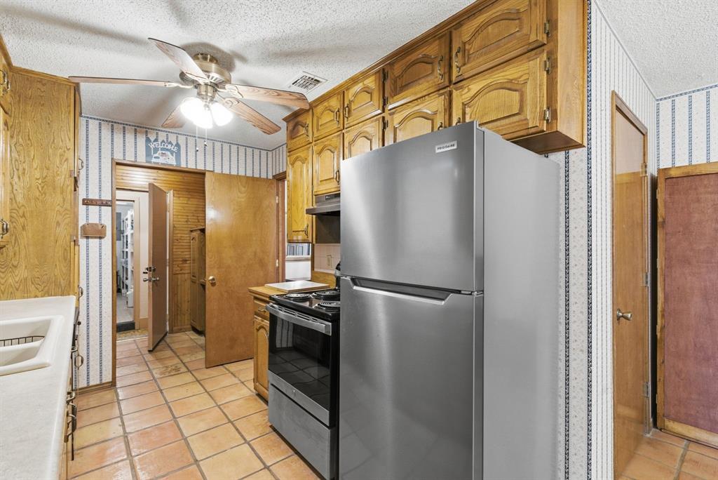 2304 Sha Lane Property Photo 11