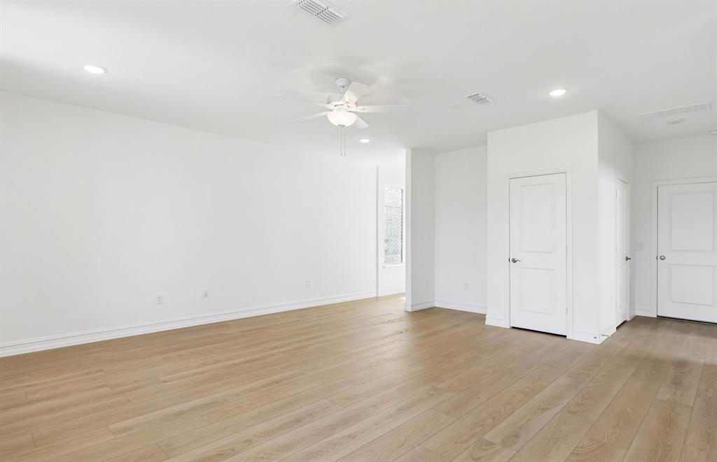 1221 Boyd Street Property Photo 11
