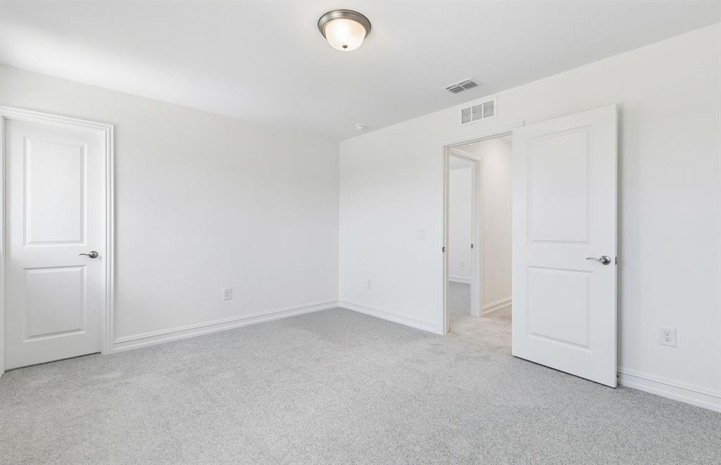1221 Boyd Street Property Photo 17