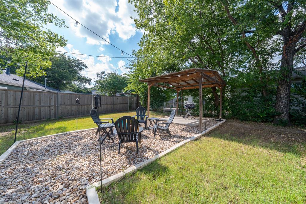 2017 Bluebonnet Drive Property Photo 26