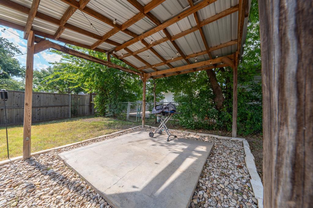 2017 Bluebonnet Drive Property Photo 27