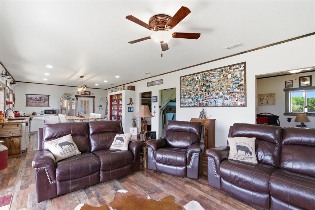8315 County Road 403 Property Photo 26